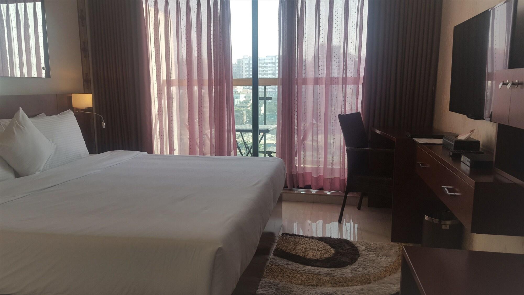 Coventina Lake Suites Dhaka Exterior foto