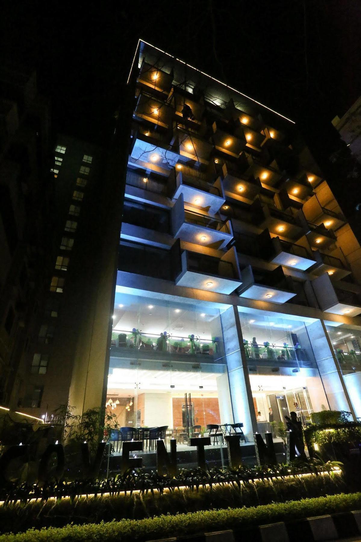 Coventina Lake Suites Dhaka Exterior foto